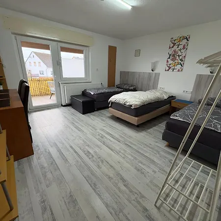 Appartement H 14 Fuer Bis 8 Personen Monteurwohnung