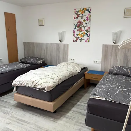H 14 Fuer Bis 8 Personen Monteurwohnung Appartement *