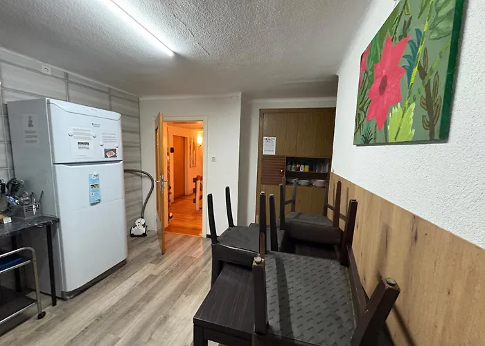 H 14 Für Bis 8 Personen Monteurwohnung Apartamento Gusenburg