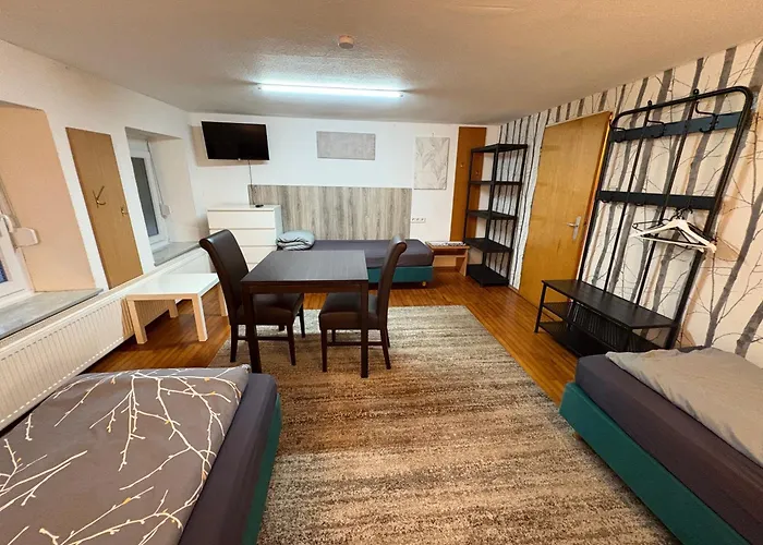 H 14 Für Bis 8 Personen Monteurwohnung * Gusenburg