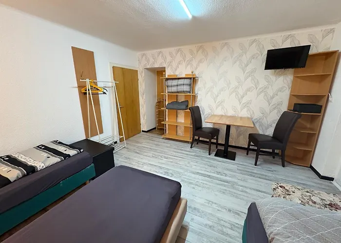 H 14 Für Bis 8 Personen Monteurwohnung Gusenburg